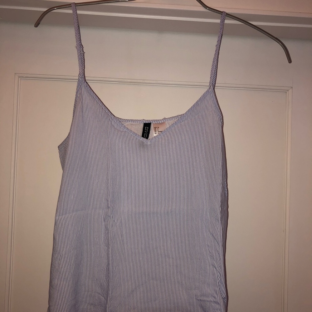 Top - Picture 4 of 5